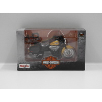 1:18 2023 Harley-Davidson Heritage Classic