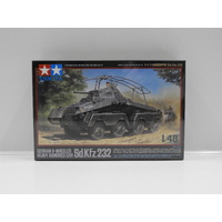 1:48 German 8-Wheeled Heavy Armoured Car Sd.Kfz.232