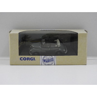 1:43 Morris Minor Convertible (Green)