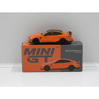 1:64 BMW M4 M-Performance (Fire Orange)