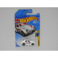 1:64 Volkswagen Beetle - 2018 Hot Wheels Long Card