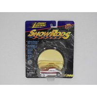 1:64 George Barris - Speed Coupe - Johnny Lightning "Show Rods" - White Lightning Chase Car