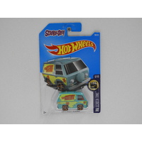 1:64 The Mystery Machine "Scooby-Doo" - 2017 Hot Wheels Long Card