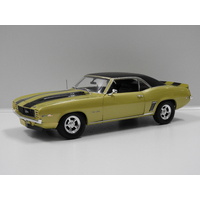 1:18 1969 Chevrolet Camaro Z28 (Gold/Black) "Pawn Stars"