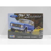 1:25 Ford Bronco