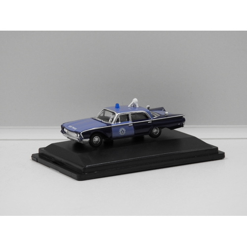 1:87 1960 Ford Fairlane Sedan "Massachusetts State Police Radar Car"