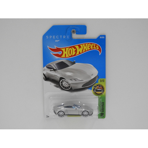1:64 Aston Martin DB10 - Hot Wheels Long Card James Bond "Spectre"