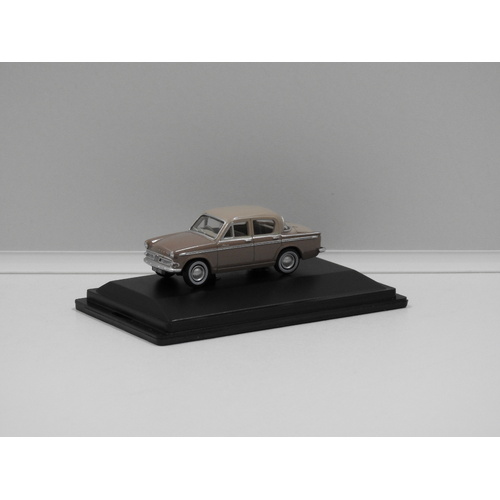 1:76 Hillman Minx Series lllA (Caramel/Regency Beige)