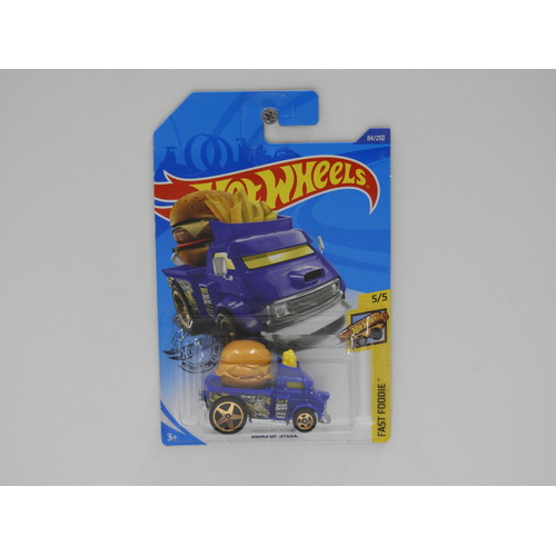 1:64 Buns Of Steel - Hot Wheels 2020 Treasure Hunt Long Card