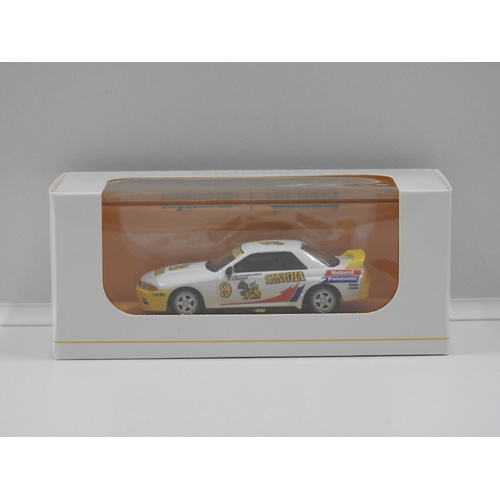 1:64 Nissan Skyline GT-R (R32) - South East Asian Touring Car 1992 #9