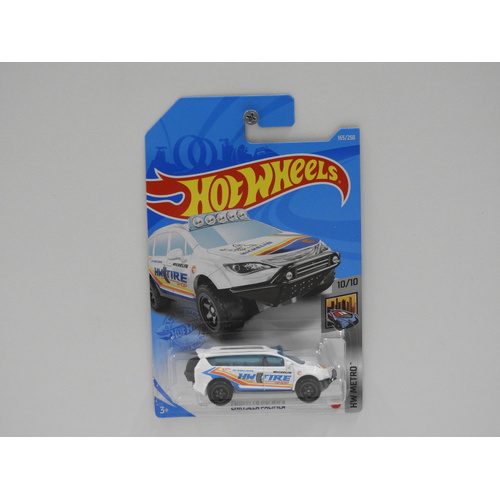 1:64 Chrysler Pacifica - Hot Wheels 2021 Treasure Hunt Long Card