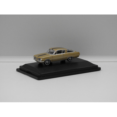 1:87 1965 Plymouth Barracuda (Gold)