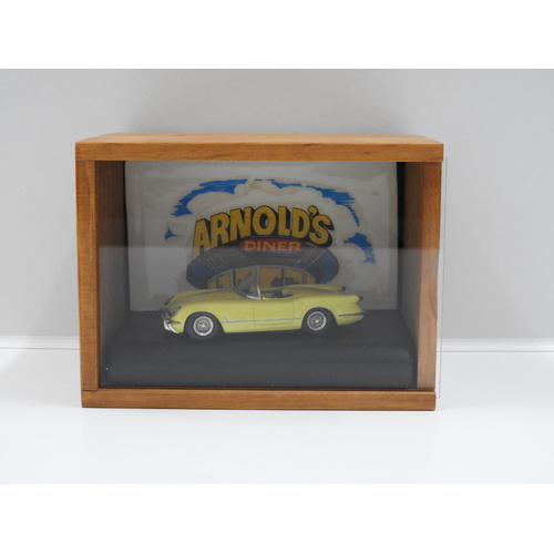 1:43 Corvette (Yellow)