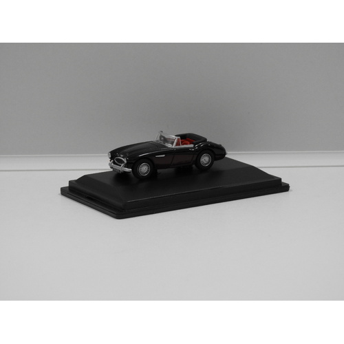 1:76 Austin Healey 3000 (Black/Burgundy)