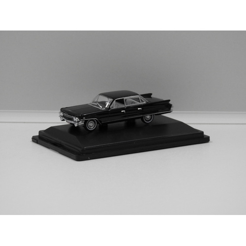 1:87 1961 Cadillac Sedan De Ville (Ebony)