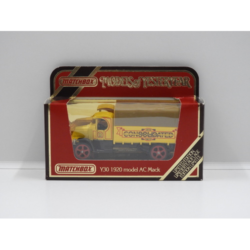 1920 Model AC Mack "Consolidated"