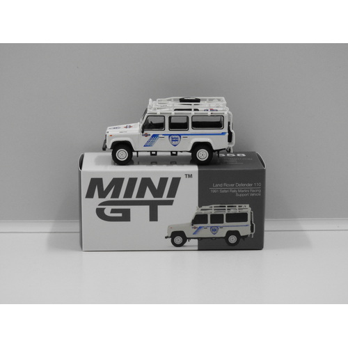 1:64 Land Rover Defender 110 - 1991 Safari Rally Martini Racing Support Vehicle (Opened, Unsealed)