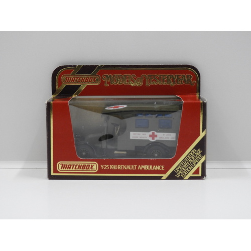 1:38 1910 Renault Ambulance (Olive Green)