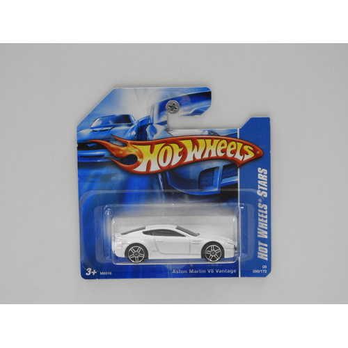 1:64 Aston Martin V8 Vantage - 2008 Hot Wheels Short Card