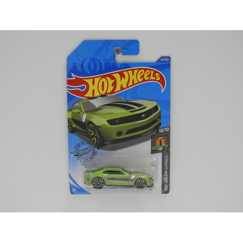 1:64 2013 Hot Wheels Chevy Camaro Special Edition - Hot Wheels 2020 Treasure Hunt Long Card