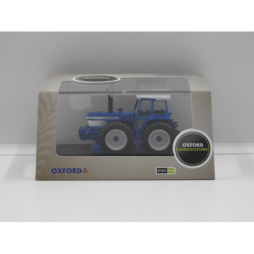 1:76 Ford County Tractor (Blue)