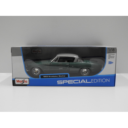 1:18 1953 Studebaker Starliner (Green/Grey)