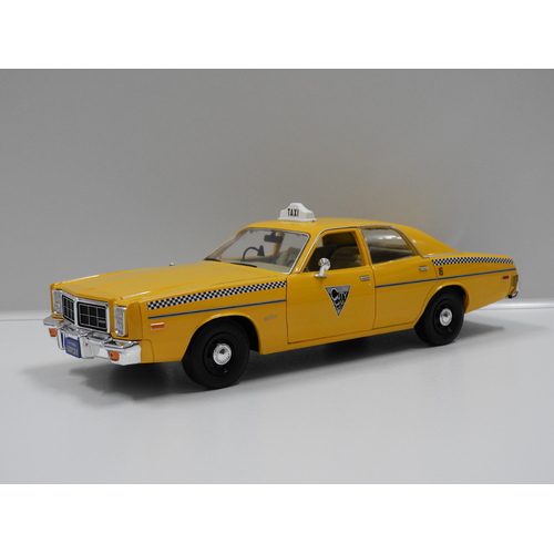 1:18 1978 Dodge Monaco Taxi "Rocky lll"