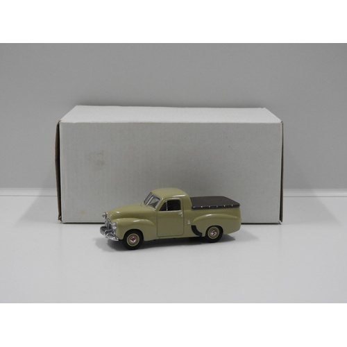 1:43 1951 Holden 50/2106 Utility (Nankeen Cream)