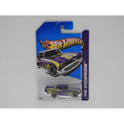 1:64 1957 Chevy - 2013 Hot Wheels Long Card