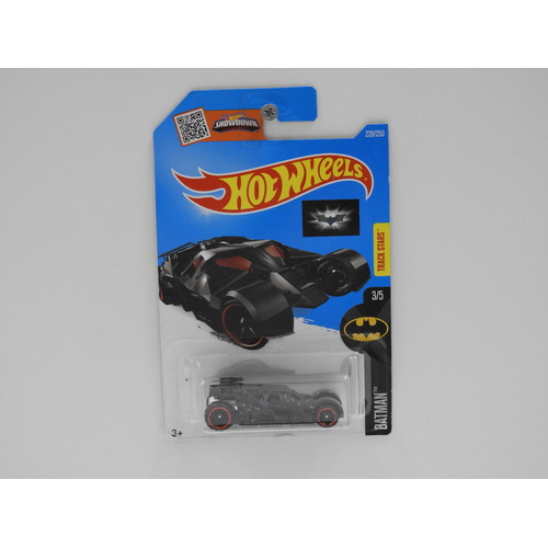 1:64 The Dark Knight Batmobile - Hot Wheels Long Card "Batman The Dark Knight Trilogy"
