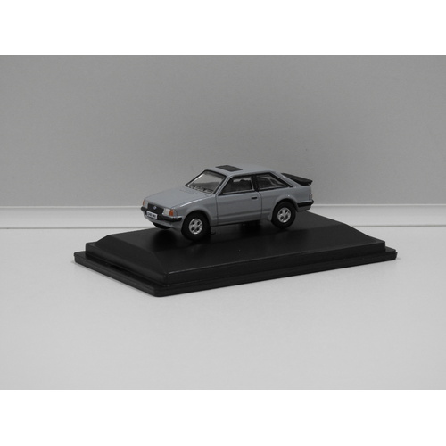 1:76 Ford Escort XR3i (Nimbus Grey)