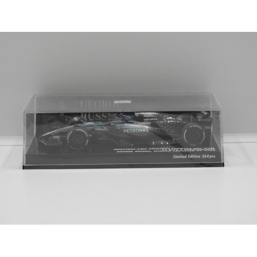 1:43 Mercedes-AMG Petronas Formula One Team F1 W166 E Performance - Winner Canadian GP 2025 (George Russell) #63