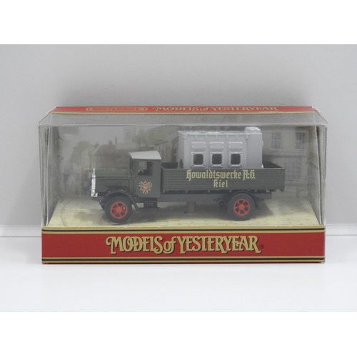 1:69 1932 Mercedes-Benz L5 Lorry "Howaldswerke A.G."